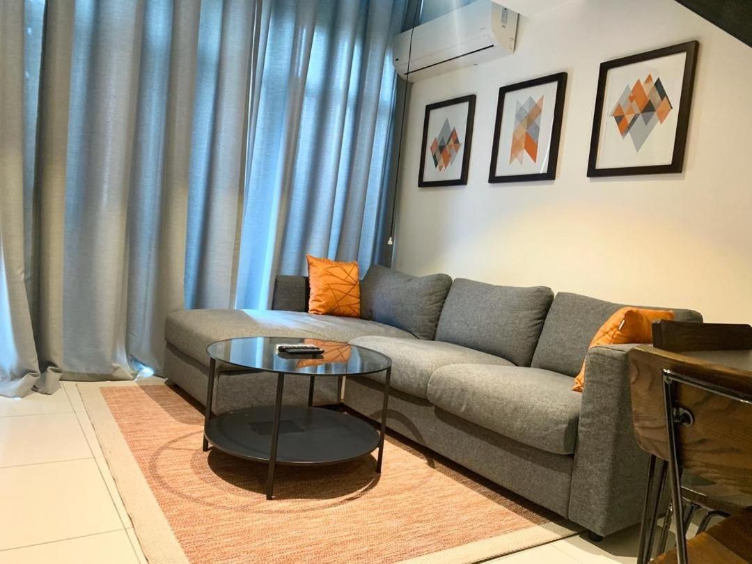 One Bedroom Apartment At A Embassy Gardens Cantonments Akkra Exterior foto